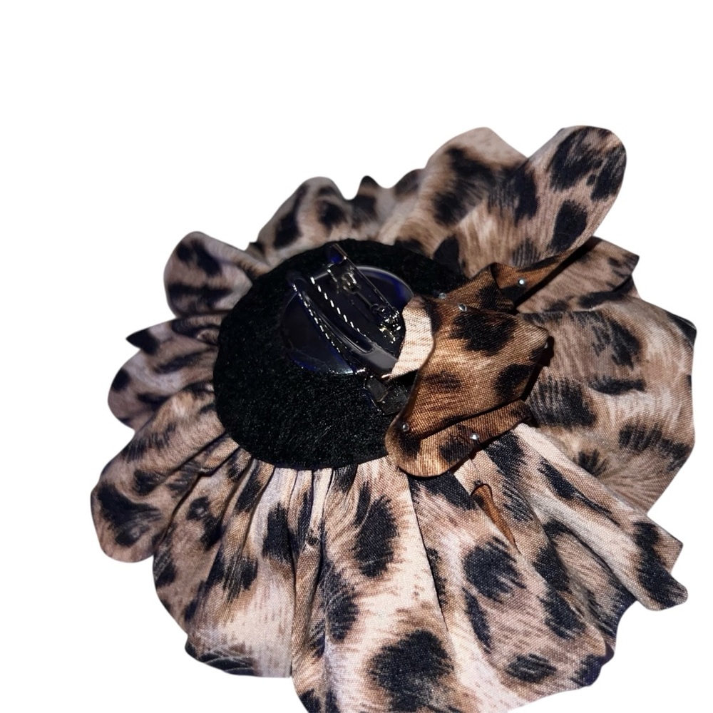 Leopard Print Hair Accessory - Picture 2 of 6
